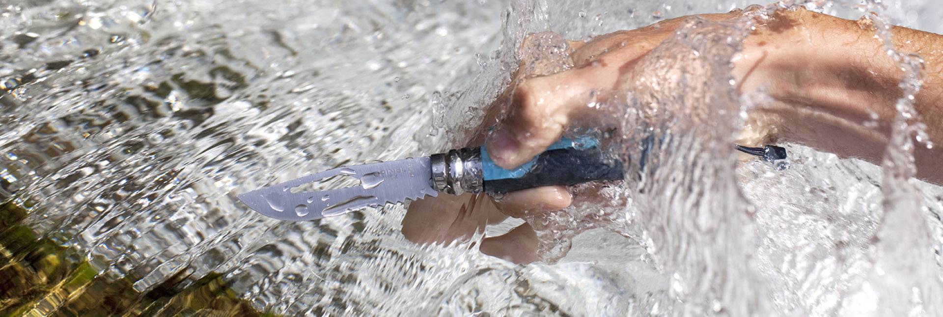 Opinel N°08 Outdoor 254268 Outdoormesser mit Fangriemen, mit Signalpfeife Blau