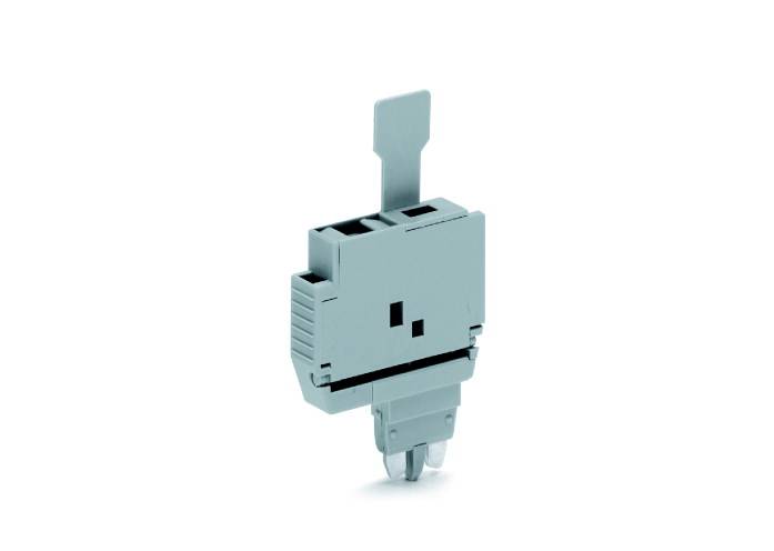 Sicherungsstecker mit Griff, grau. Dient zum Verbinden oder Trennen von Stromkreisen innerhalb von elektrischen Schalttafeln.