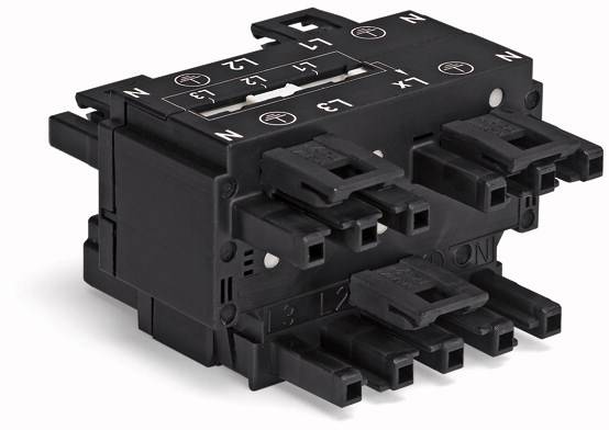 Ein schwarzer elektrischer Steckverbinder mit mehreren Anschlüssen. Oben sind Markierungen für die richtige Verkabelung sichtbar.