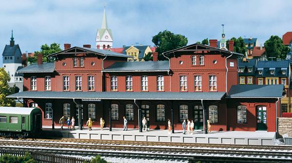 Auhagen 11380 H0 Bahnhof Neupreußen