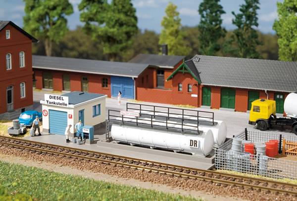 Auhagen 13326 TT Dieseltankstelle