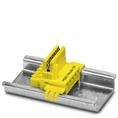Ein gelber RJ45-Stecker auf einem silbernen Metallträger, möglicherweise für die industrielle Netzwerkinstallation verwendet.