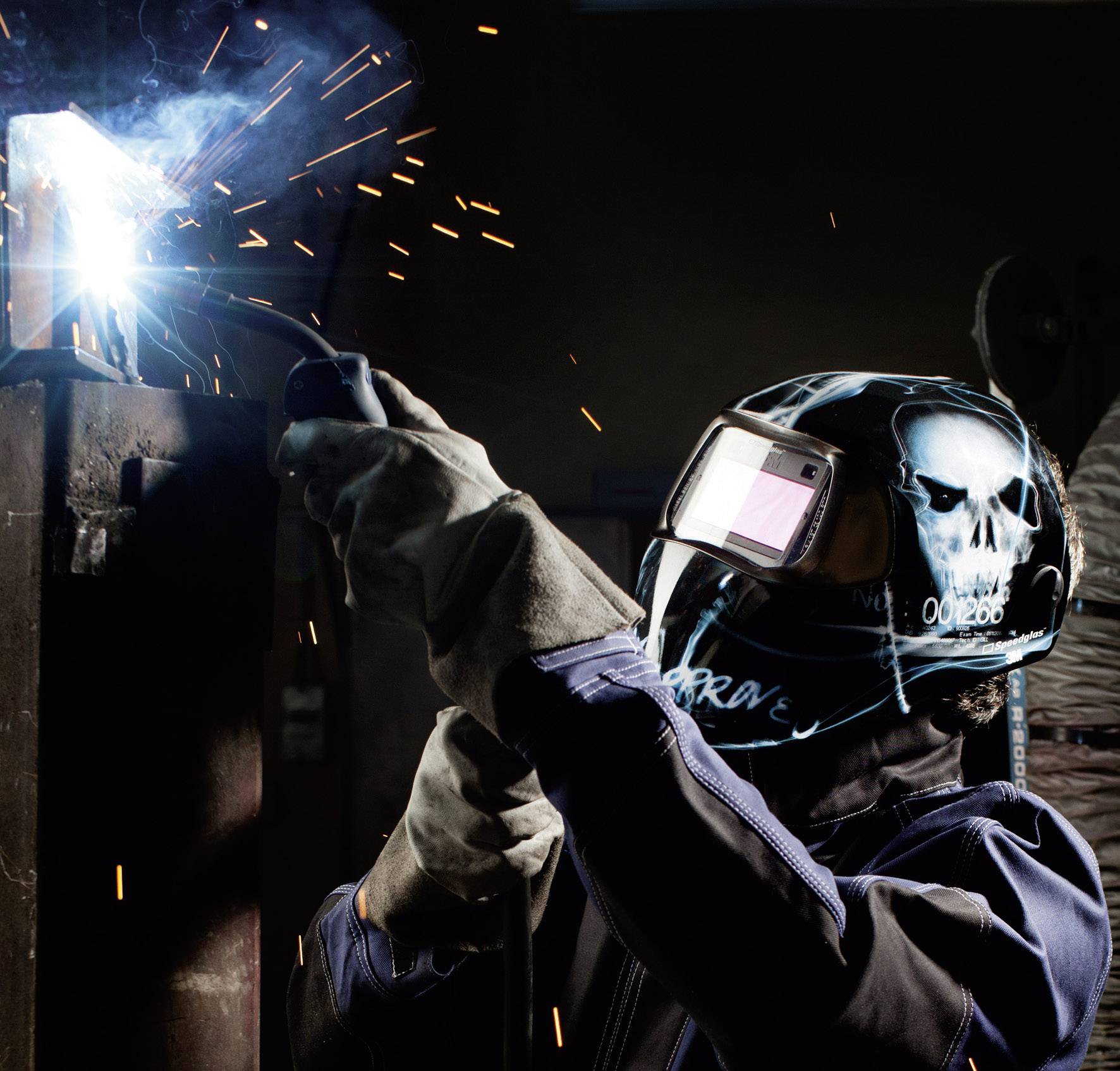 3M SpeedGlas 100V XTerminator H752220 Schweißerschutzhelm EN 388