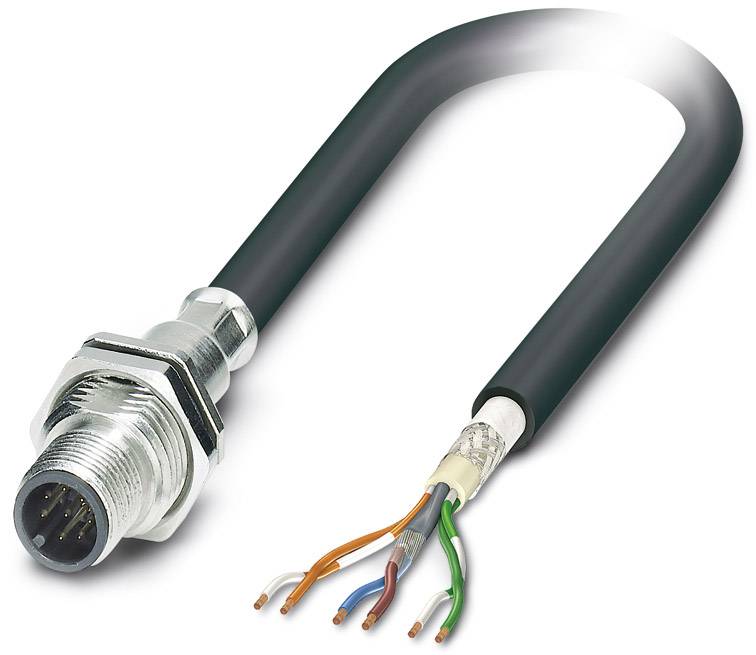 Ein schwarzes Kabel mit einem Metallstecker am Ende, zeigt farbige Drähte, die aus dem offenen Ende herausragen.