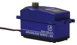 Blauer, rechteckiger Brushless-Servo mit Kabel. Text auf dem Gerät: 'AIRtronics Brushless Servo / HV'.