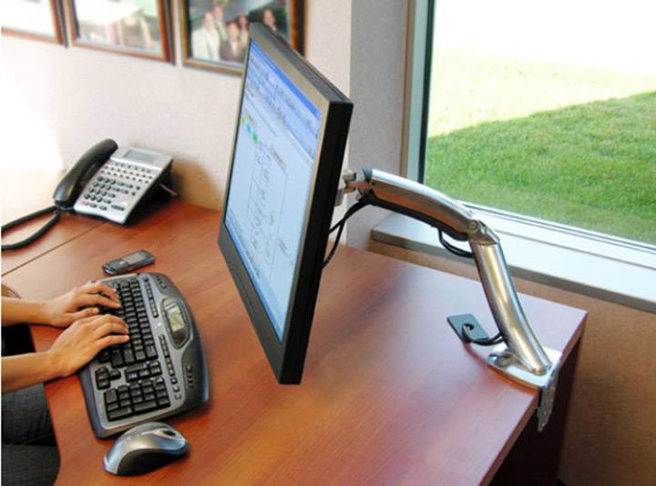 Ergotron MX Desk Mount LCD Arm 1fach Monitor-Tischhalterung 30,5cm (12") - 76,2cm (30") Silber Neigbar, Schwenkbar, Rotierbar