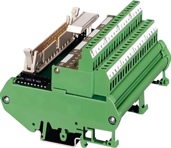 Grüne elektronische Leiterplatte mit mehreren Anschlussklemmen und einem herausnehmbaren Modul, verwendet für elektrische Verbindungen.