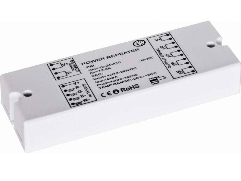 Ein weißer Power-Repeater mit technischen Spezifikationen auf der Oberseite, einschließlich Ein- und Ausgangsspannung und Temperaturbereich.