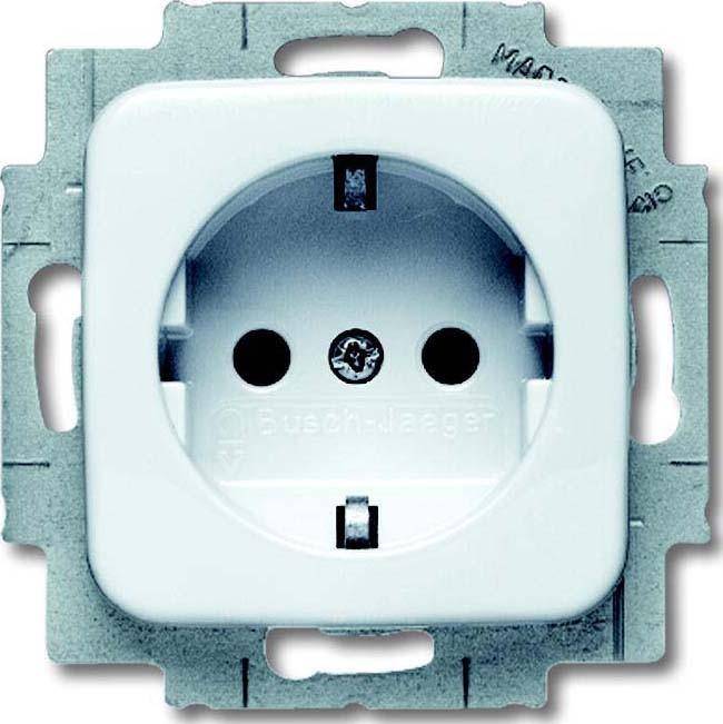 ABB 2CKA002013A4656 Geräteeinsatz IP20 Weiß, Reinweiß (RAL 9010)