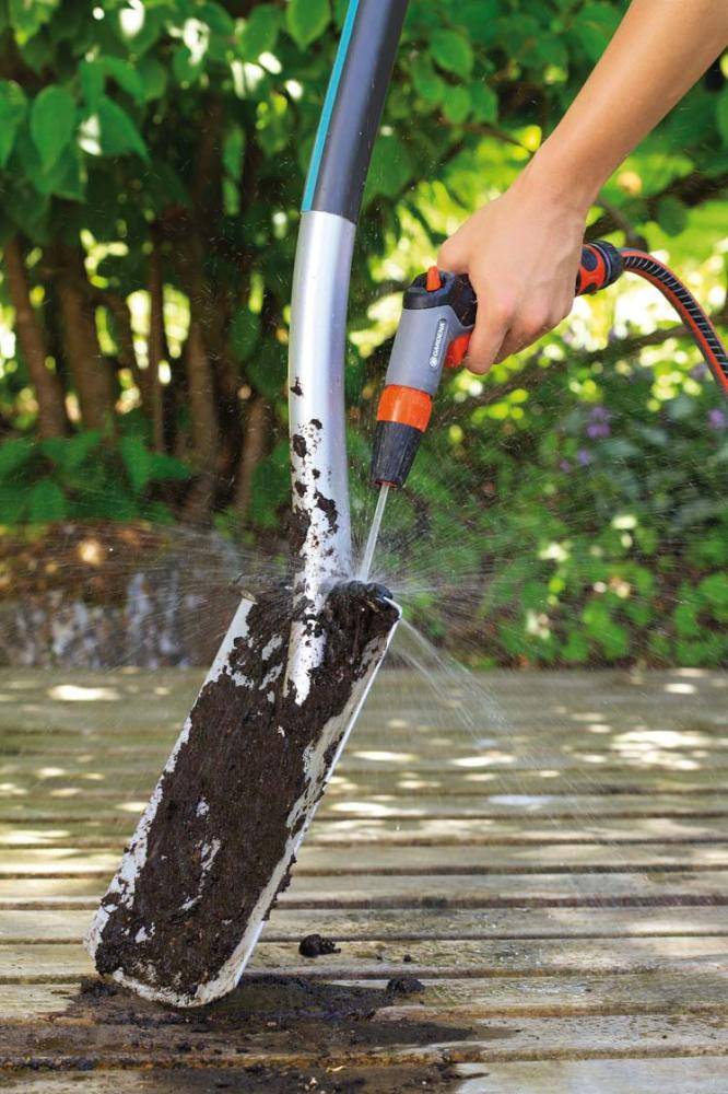 Aluminium-Anlegeleiter mit nivello® -Traverse 24 Sprossen