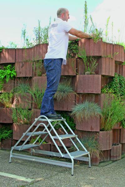 Aluminium-Arbeitspodest beidseitig begehbar, 2 x 3 Stufen<br>50063