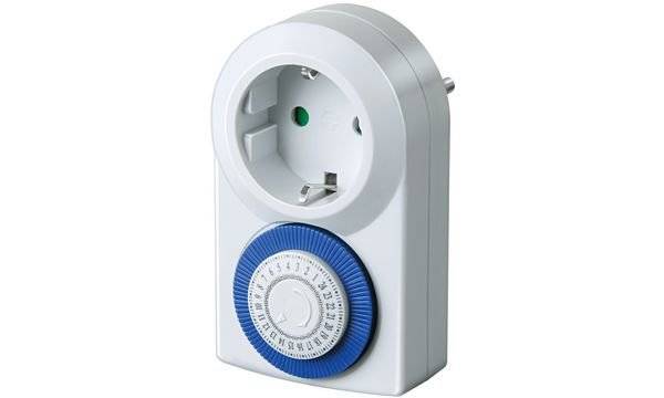 brennenstuhl Tageszeitschaltuhr MMZ 20, IP20, weiß (11271024)