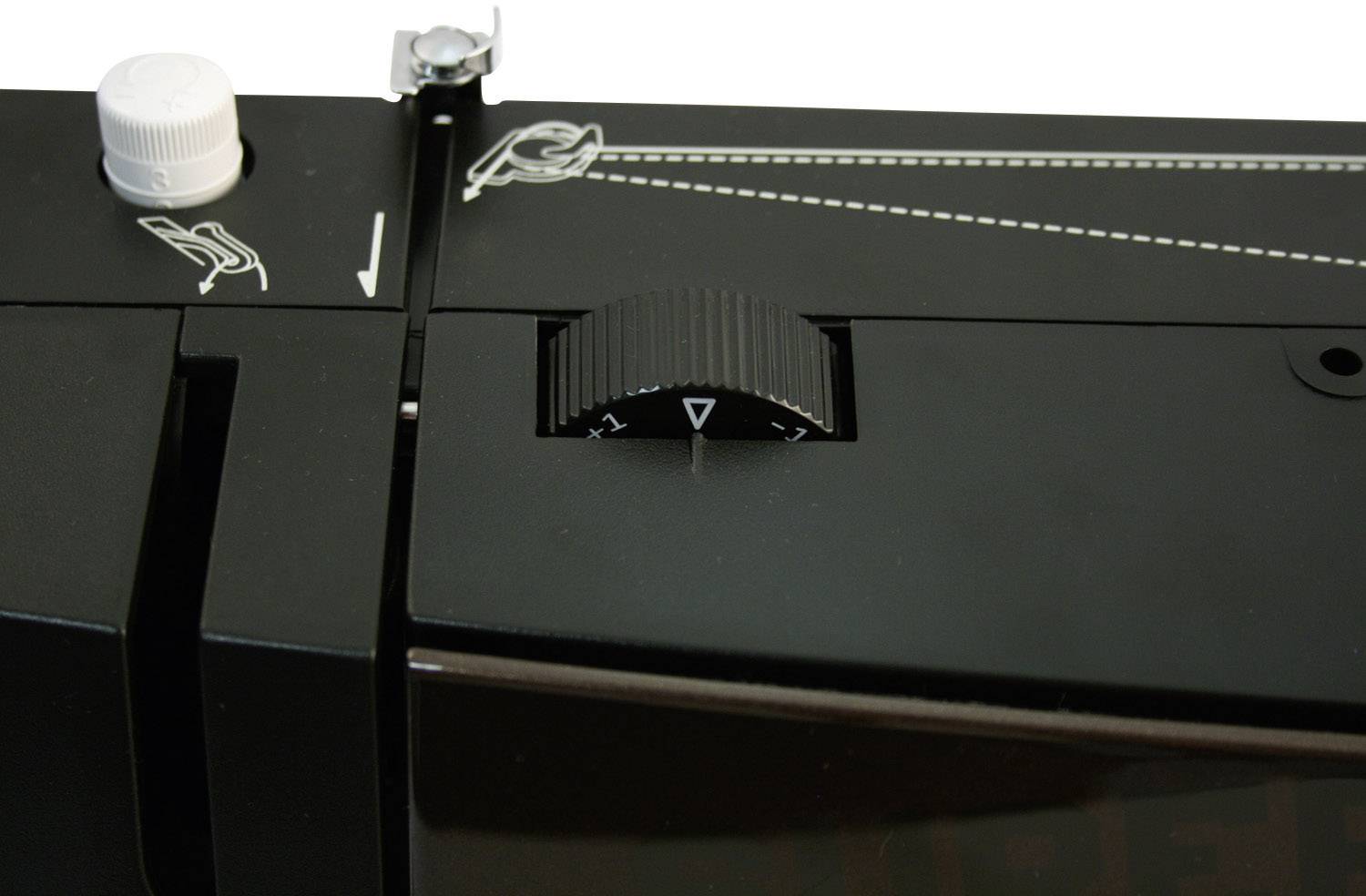 Toyota Nähmaschinen Jeans-Freiarmnähmaschine SUPERJ34 Lederfunktion Schwarz