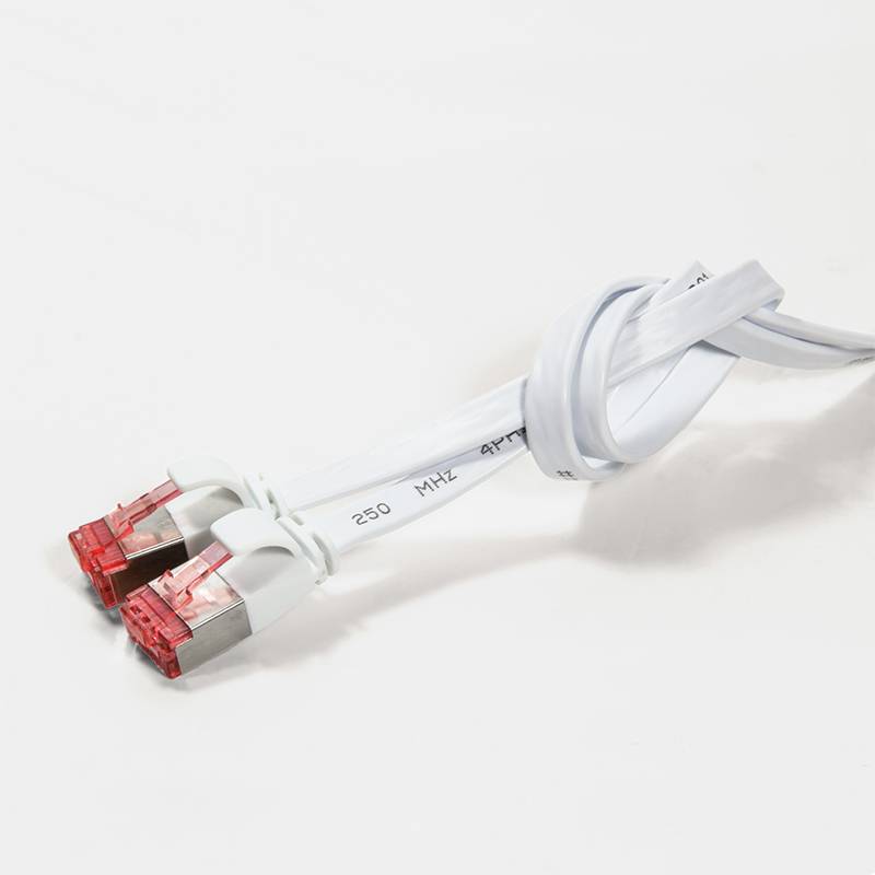 LogiLink CF2061S RJ45 Netzwerkkabel, Patchkabel CAT 6 U/FTP 3.00 m Weiß vergoldete Steckkontakte 1 St.