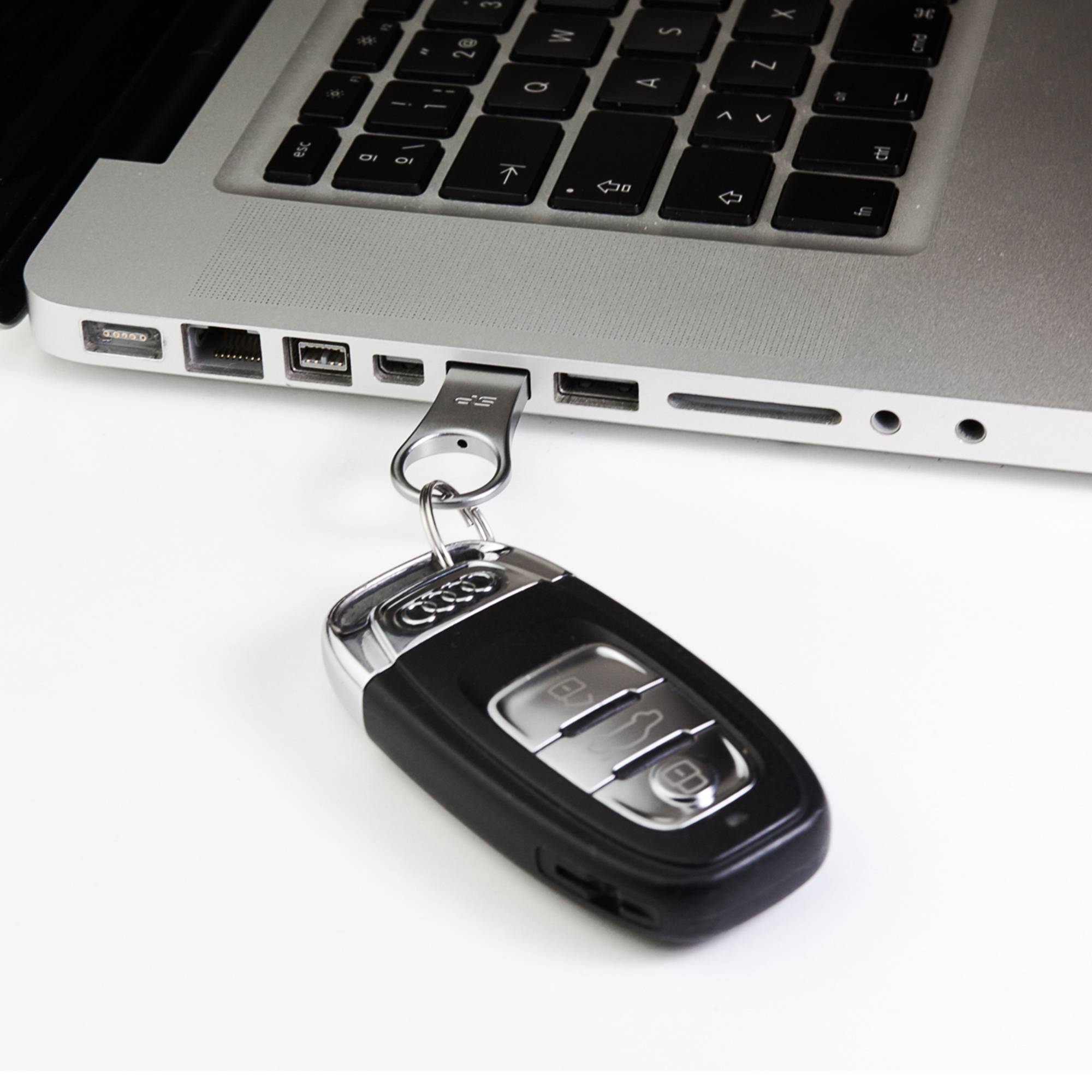 Silicon Power Jewel J80 - USB-Flash-Laufwerk32 GB - USB 3.0 - Titan