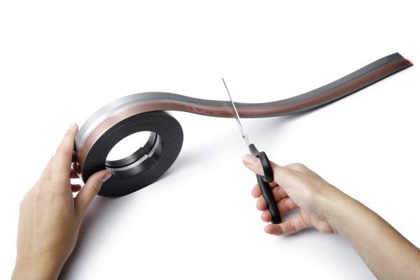 Durable Magnetleiste DURAFIX ROLL (L x B x H) 500 x 5000 x 17 mm selbstklebend, individuell zuschneidbar Silber 1 St. 470823