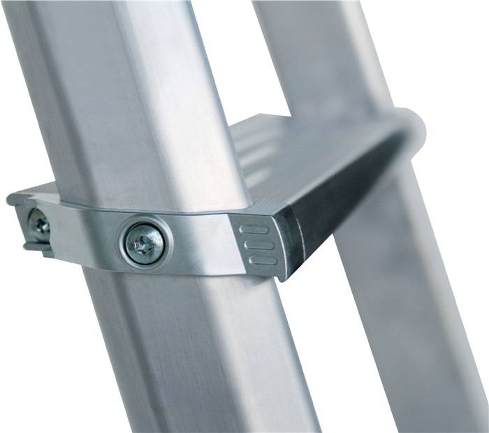 MUNK Günzburger Steigtechnik 11224 Aluminium Stufen-Stehleiter Arbeitshöhe (max.): 3 m Silber 5.8 kg