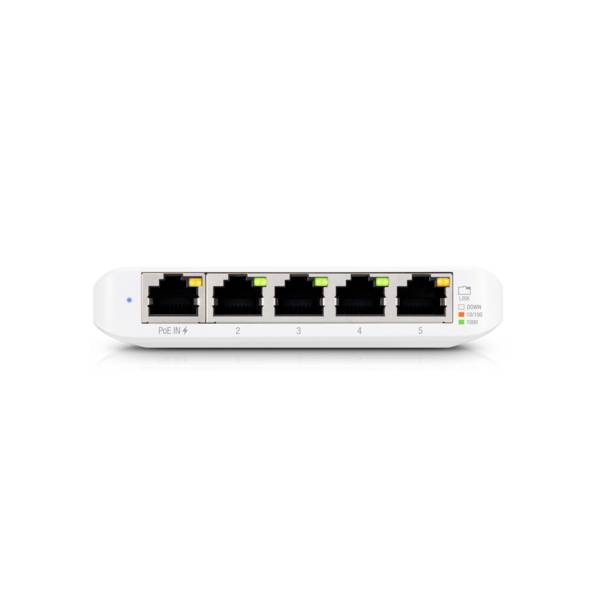 Ein weißer Netzwerk-Switch mit fünf Ethernet-Ports, beschriftet von 1 bis 5. LED-Anzeigen für Status und Aktivität sind sichtbar.