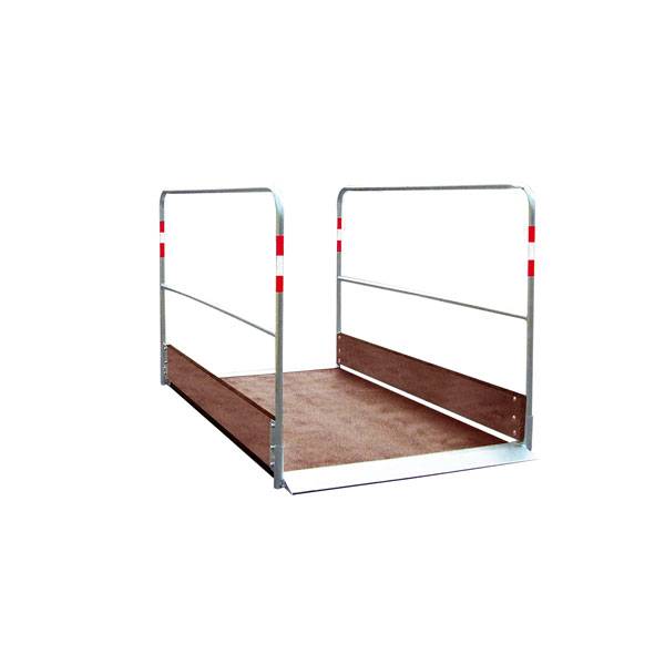 Holz-Grabenbrücke, Maße (LxB): 1,0 x 1,0 m, Gewicht: 43,0 kg