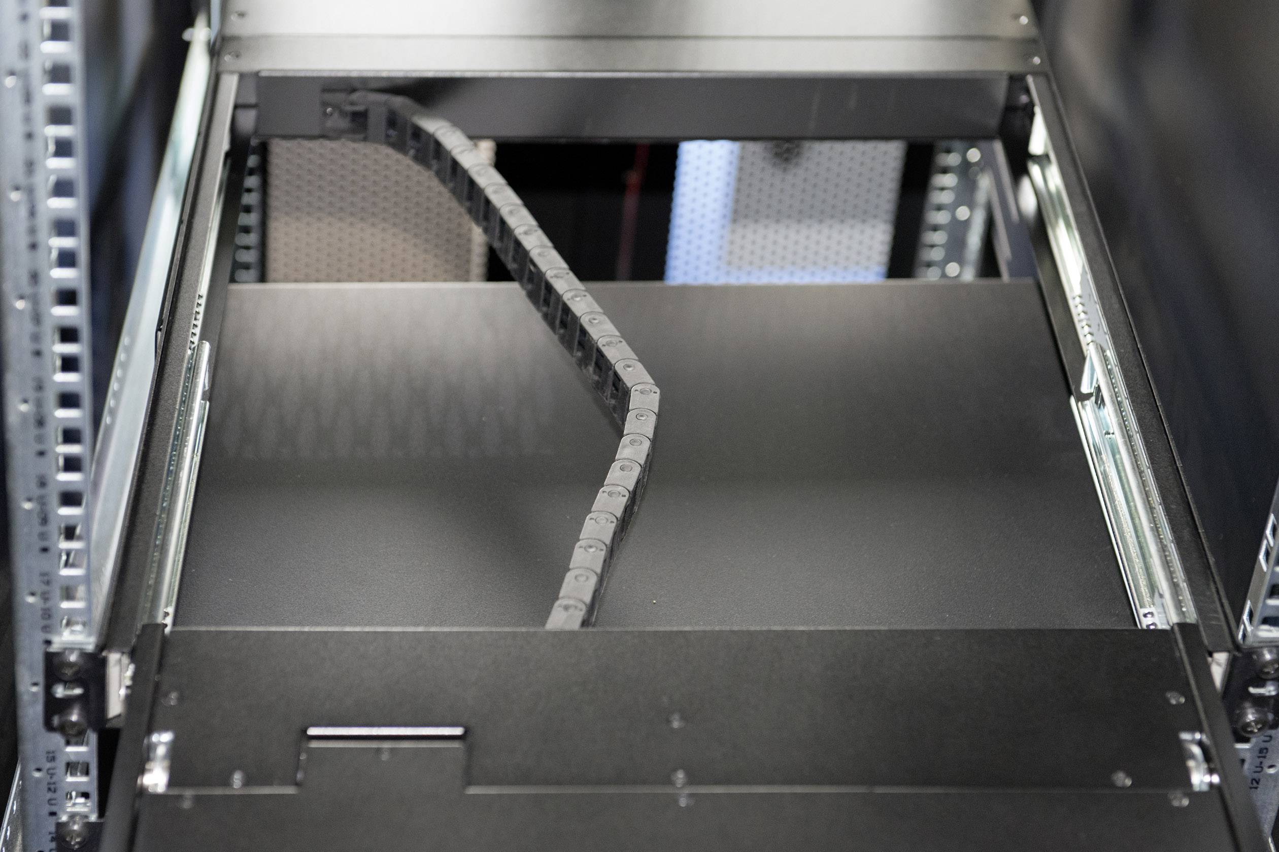 Digitus DS-72012US 8 Port KVM-Konsole VGA USB 1920 x 1080 Pixel