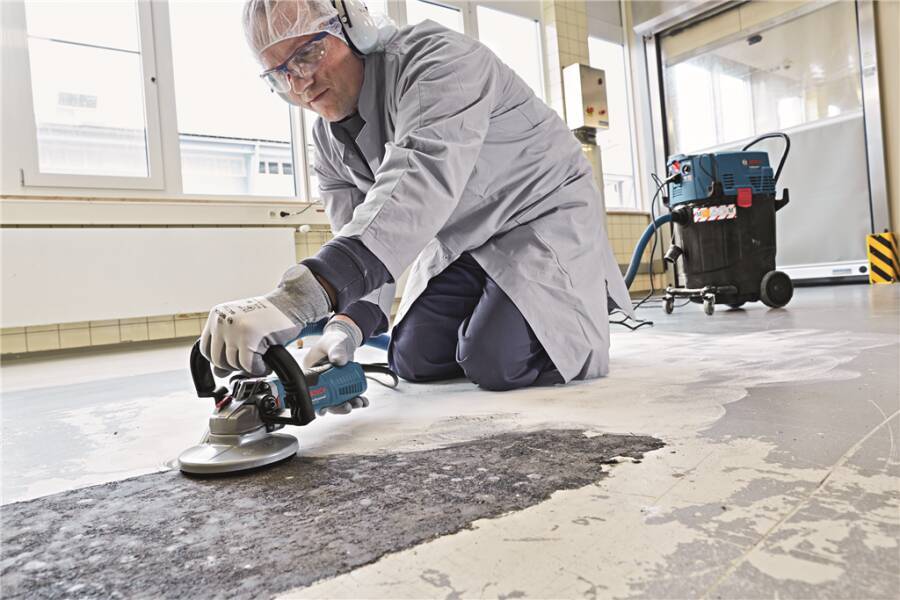 Bosch Professional GBR 15 CA 0601776000 Betonschleifer 1500W 125mm
