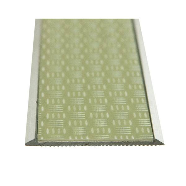 Wand- Bodenmarkierung als Leitsystem, langnachleuchtend, 100,0 x 2,5 cm