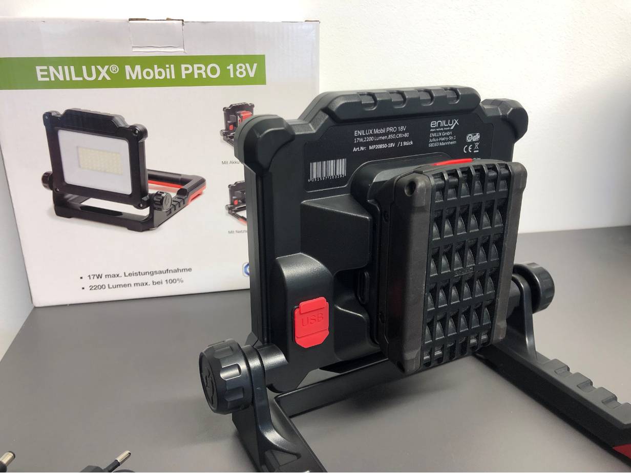 Enilux Mobiler LED Akkufluter MP20850-18V 5000K,2210lm,inkl. 240V Netzteil