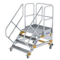 ALUMINIUM-PLATTFORMTREPPE FAHRBAR 45°