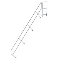 Treppe mit Plattform 45° zweiter Handlauf für 14 Stufen Neigung 45° Treppe mit Plattform 45° zweiter Handlauf für 14 Stufen Neigung 45°