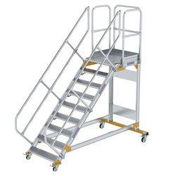 Plattformtreppe 45° fahrbar Stufenbreite 800 mm 9 Stufen Aluminium geriffelt