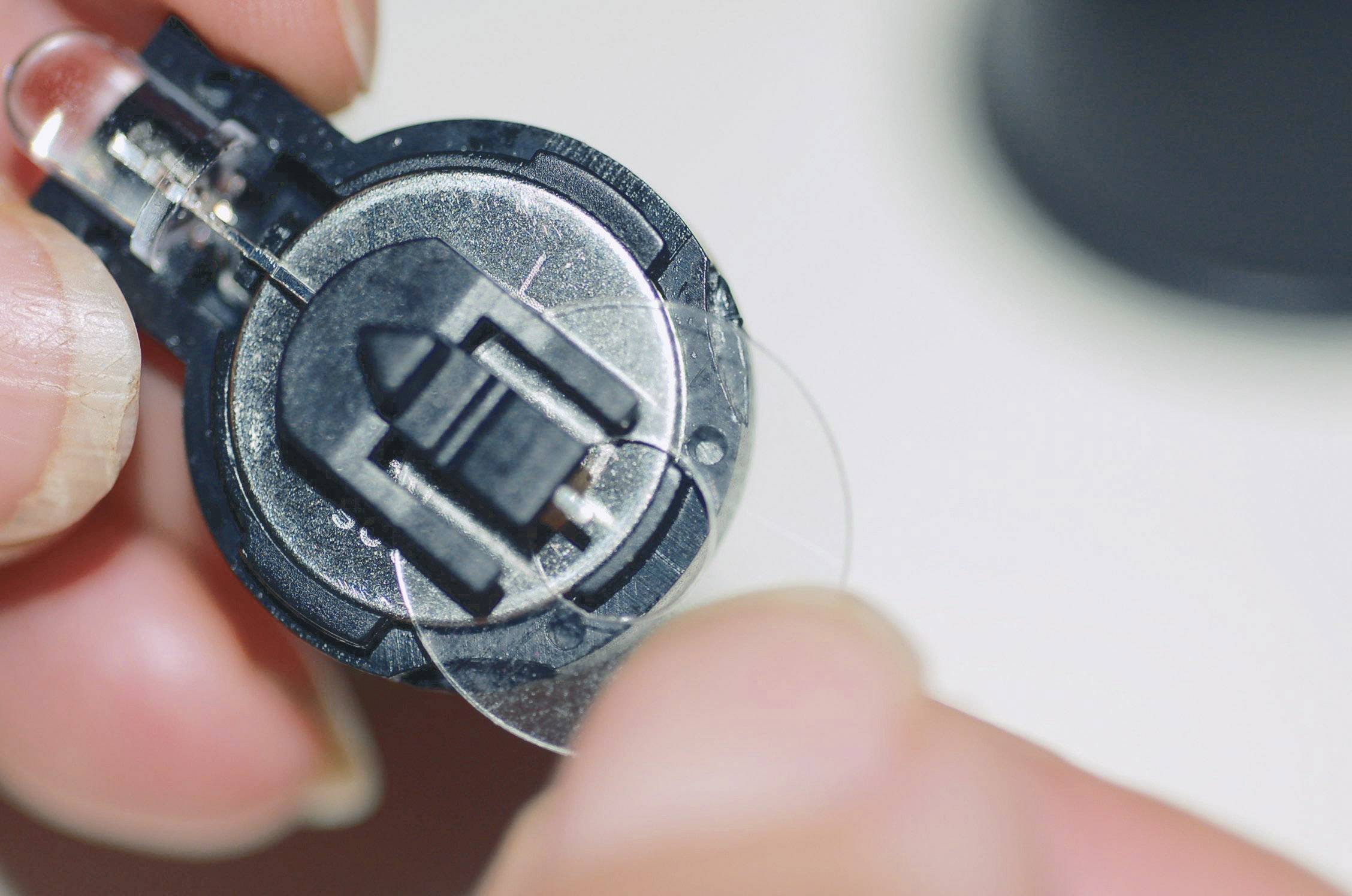 RONA 450513 450513 Handlupe mit LED-Beleuchtung Vergrößerungsfaktor: 10 x Linsengröße: (Ø) 21mm