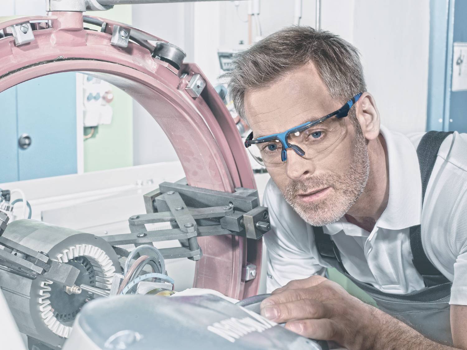 uvex Schutzbrille i-3 9190.275, anthrazit/blau, PC-Scheibe, farblos, excellence, 30g