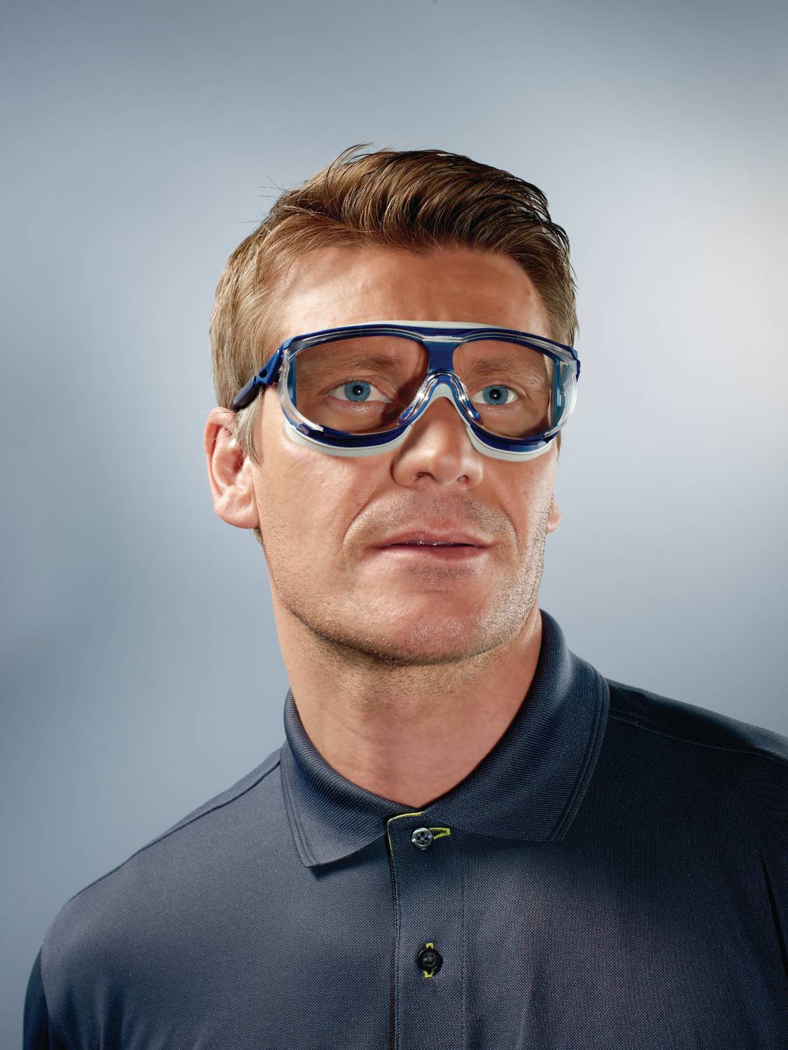 Uvex X-Fit Pro Supravision Excellence Schutzbrille - Transparent/Anthrazit-Blau