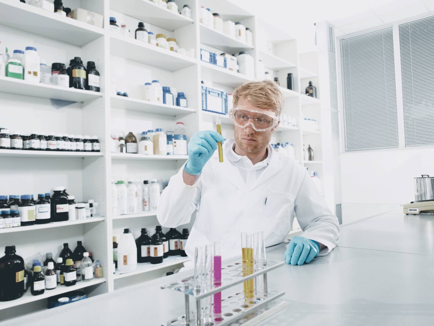 Uvex Super F OTG Schutzbrille - Mit Selbsttönende Scheiben - Schwarz/Transparent