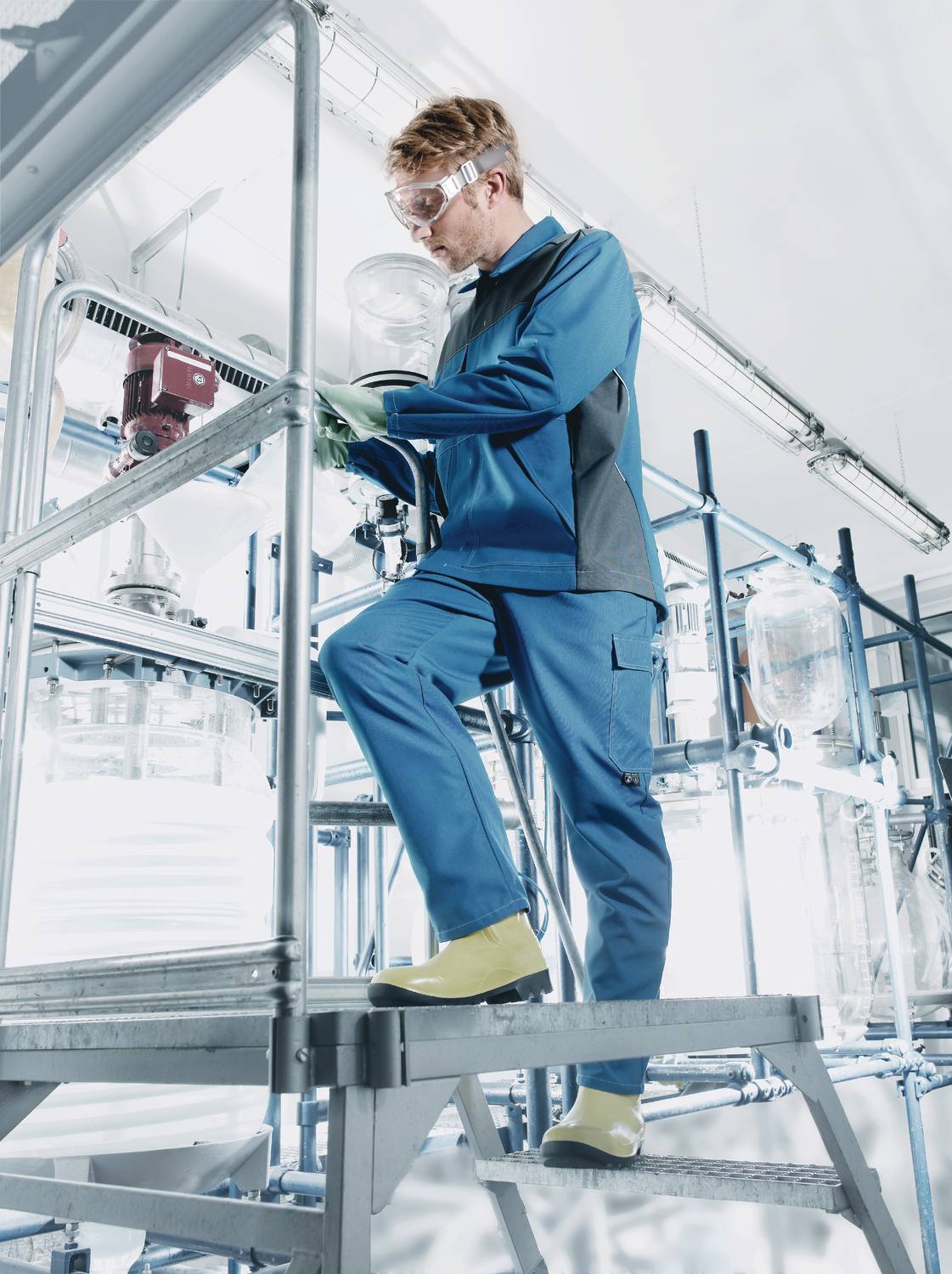 Uvex Super F OTG Schutzbrille - Mit Selbsttönende Scheiben - Schwarz/Transparent