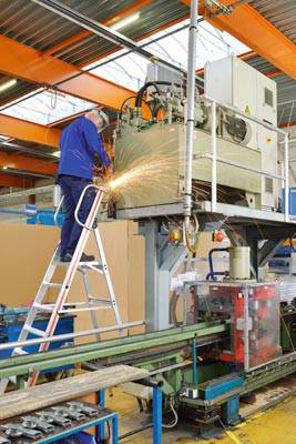 Plattformleiter mit Handlauf, klappbar, Podesthöhe ohne Geländer 2800 mm, 12 Stu