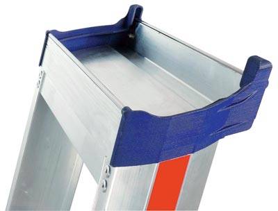 Stufen-Stehleiter, einseitig begehbar, mit tiefer Ablageschale + Einhängemöglich