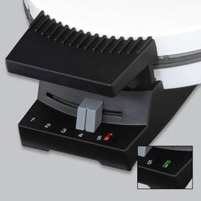 Cloer 171 - Waffeleisen - 930 W - weiß