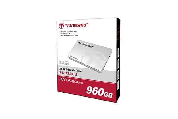 Transcend 960 GB Interne SATA SSD 6.35 cm (2.5 Zoll) SATA 6 Gb/s Retail TS960GSSD220S
