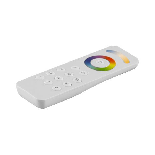 Eine weiße Fernbedienung mit farbiger Touch-Steuerung und Zahlenknöpfen, vermutlich zur Lichtsteuerung.