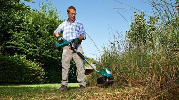 Bosch Home and Garden AdvancedGrassCut 36 Akku Rasentrimmer inkl. Akku 36 V 2 Ah Schnittbreite (max.): 300 mm