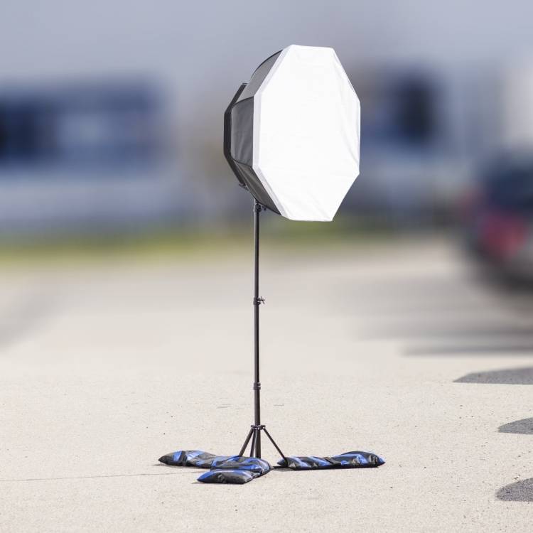 Walimex Pro 21424 Lampenstativ Arbeitshöhe 57 - 215 cm inkl. Tasche