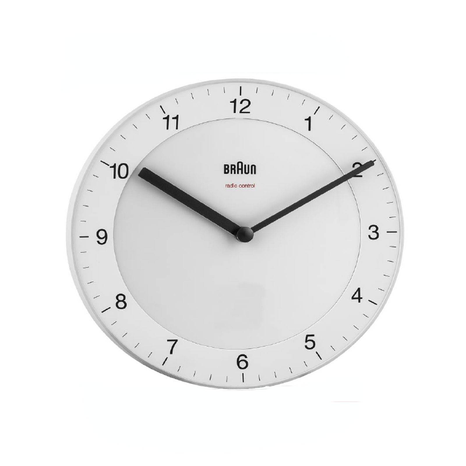 Braun 67095 Funkwanduhr weiß