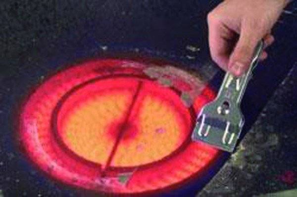 GEFU Kochfeldschaber Edelstahl 13,5x4x1,5cm