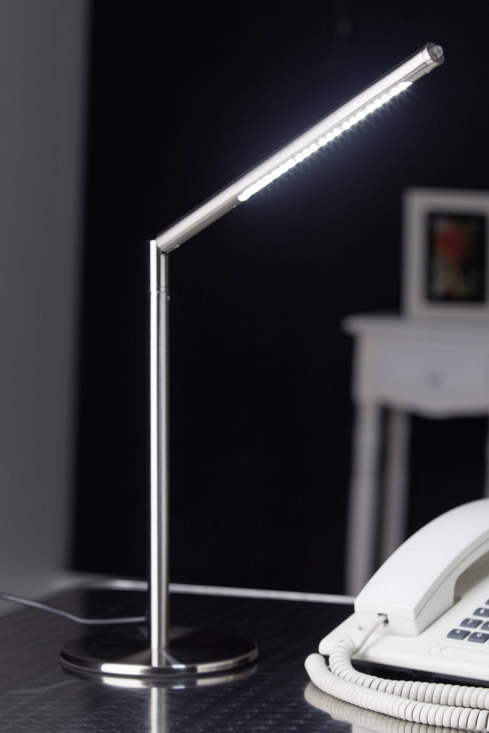 Brilliant Bombay G92928/13 LED-Schreibtischleuchte LED LED fest eingebaut 6W EEK: E (A - G) Eisen