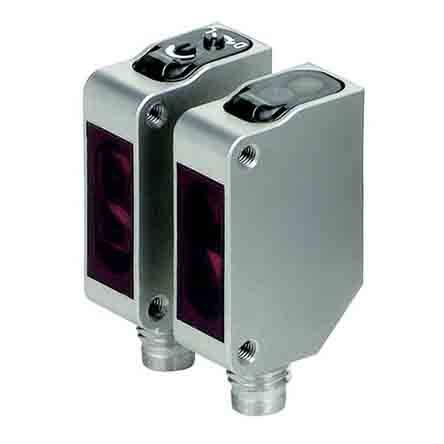 Omron E3ZM Kubisch Optischer Sensor, Durchgangsstrahl, Bereich 800 mm, PNP Ausgang, 4-poliger M8-Steckverbinder