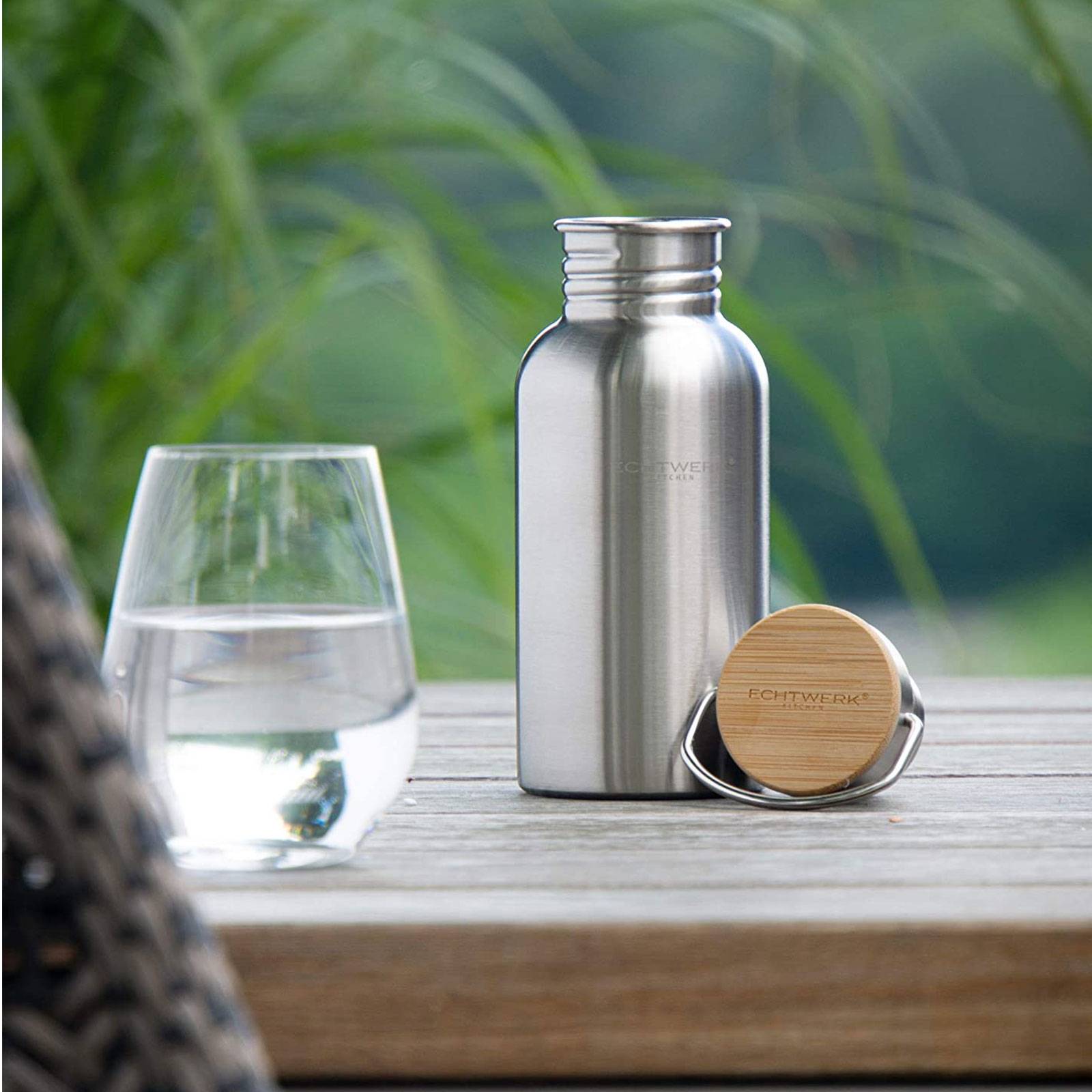 ECHTWERK EW-DB-1705 Praktische Trinkflasche aus hochwertigem Edelstahl mit Bambusdeckel, 500ml