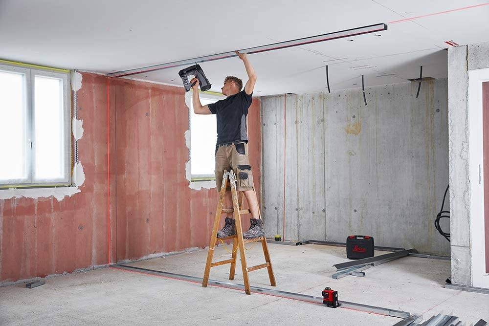 Leica Lino L6Rs roter 3 x 360 Linienlaser mit Triple Power Concept