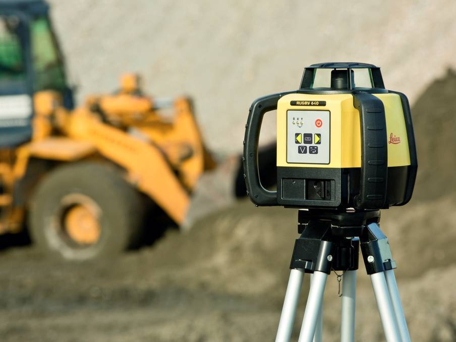 Leica Rugby 640 Rotationslaser mit Rod Eye 160 Digital, Li-ion Akku, Ladegerät, Koffer