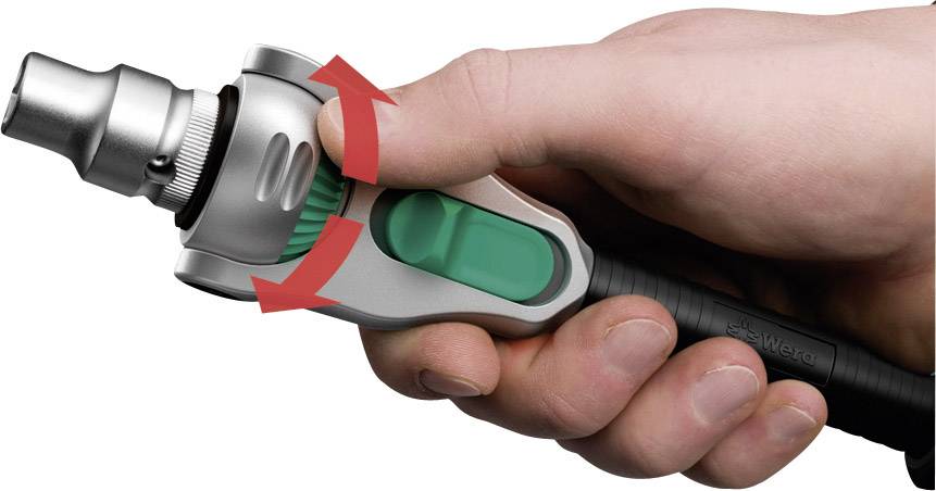 Detailaufnahme einer Hand, die ein Werkzeug hält, mit rotem Pfeil, der die Drehrichtung anzeigt.